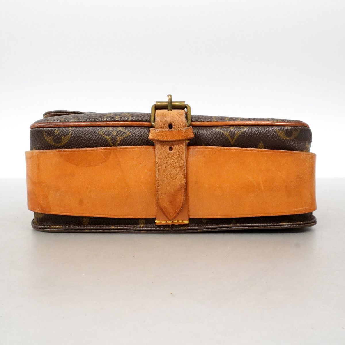 Louis Vuitton Shoulder Bag Monogram Cartouchiere MM Brown — view 3