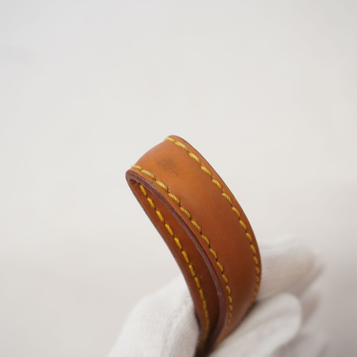Louis Vuitton Clutch Epi Pochette Series Dragonne Kenya Brown — view 8