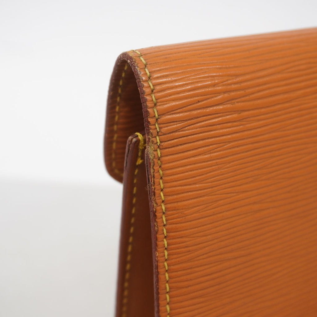 Louis Vuitton Clutch Epi Pochette Series Dragonne Kenya Brown — view 7