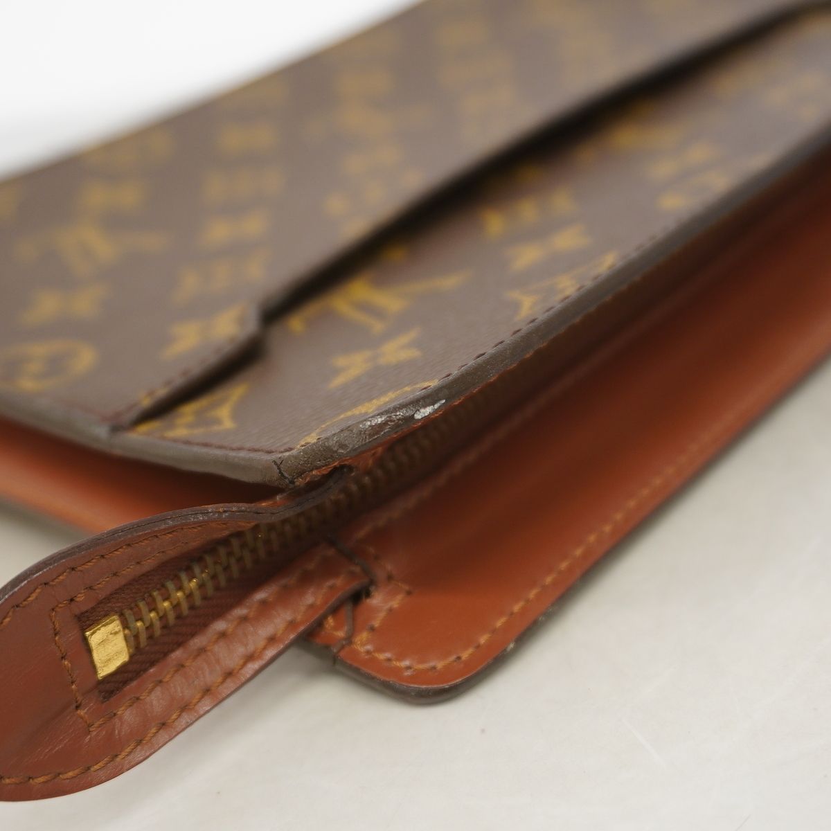 Louis Vuitton Clutch Monogram Pochette Homme Brown — view 8