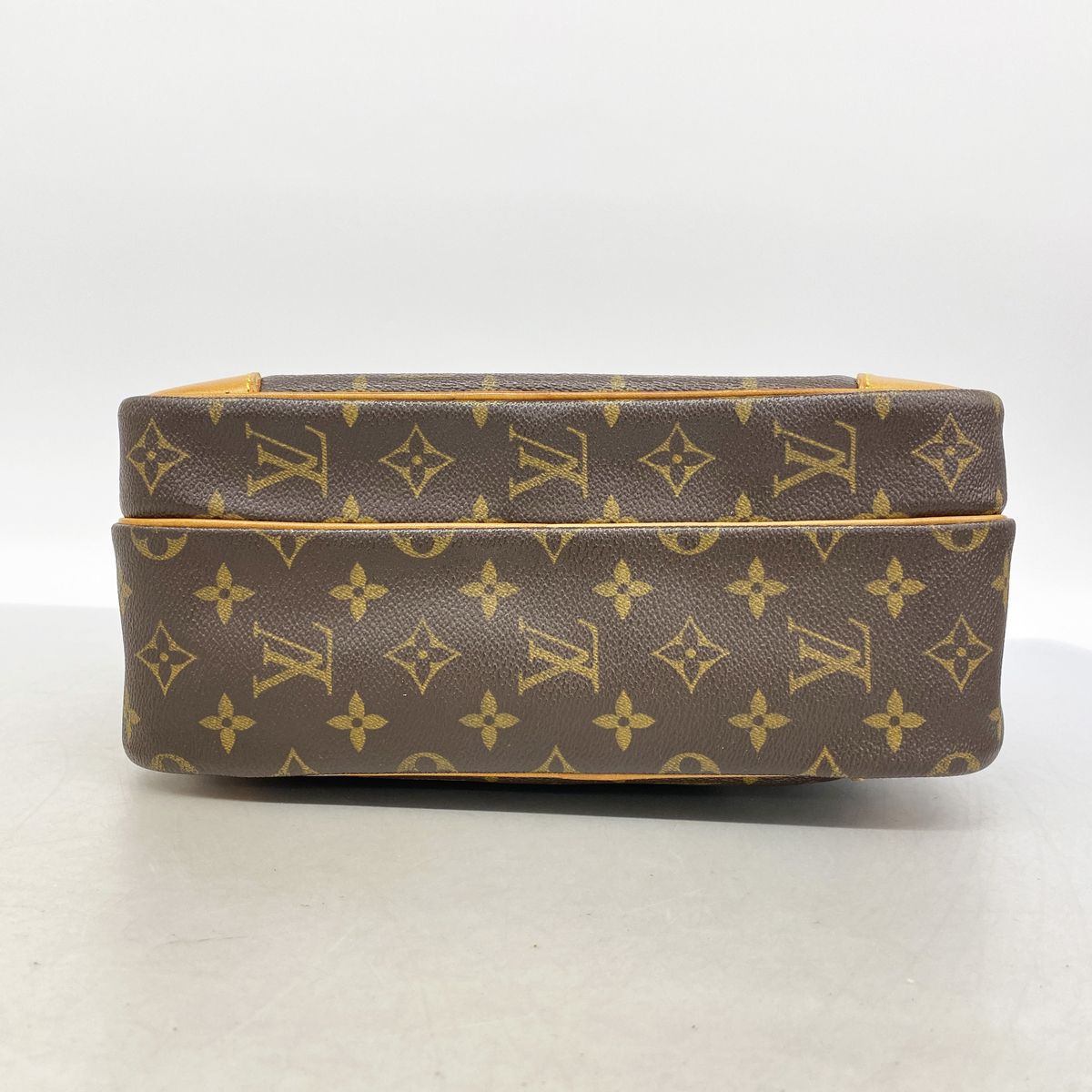 Louis Vuitton Shoulder Bag Monogram Nile Brown — view 3