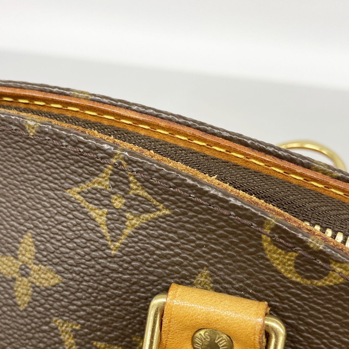 Louis Vuitton Handbag Monogram Ellipse MM Brown — view 7