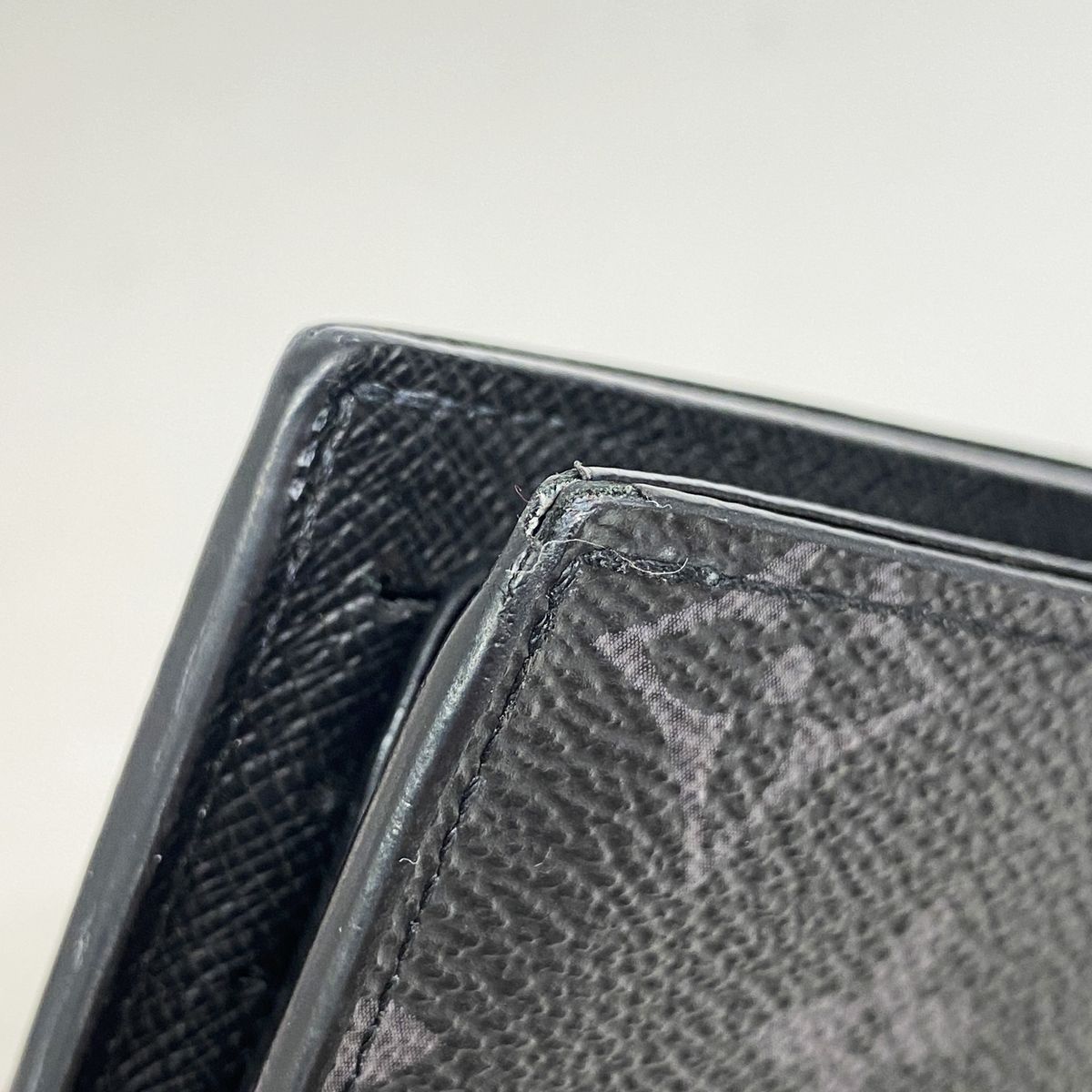 Louis Vuitton Wallet Monogram Eclipse Portefeuille Marco NM Black — view 5