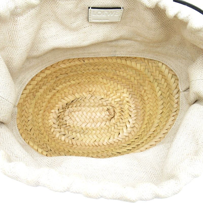 Loewe Drawstring Bucket Bag Palm Leaf Calfskin White — view 7