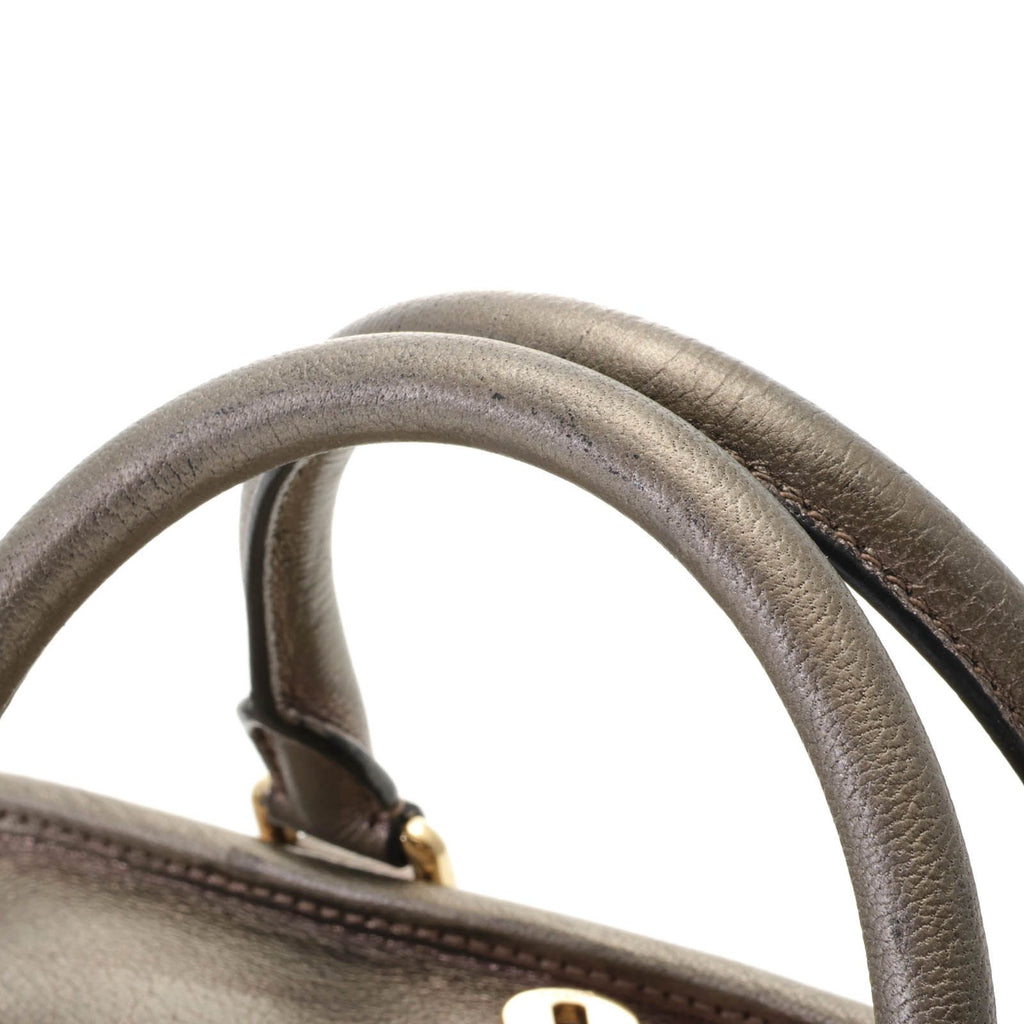 Loewe Amazona 28 Light Blanc Leather Handbag — view 5