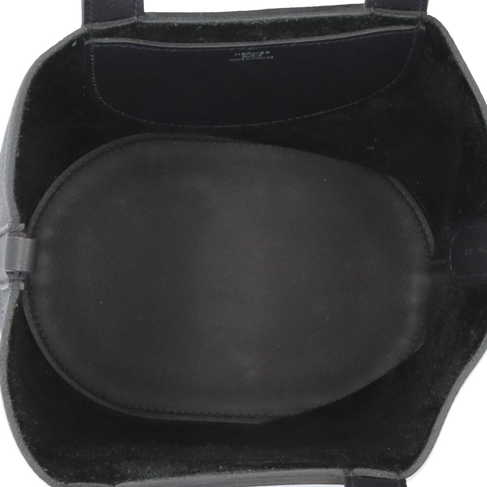 Hermes in the Loop 18 Handbag Taurillon Clemence Black — view 6