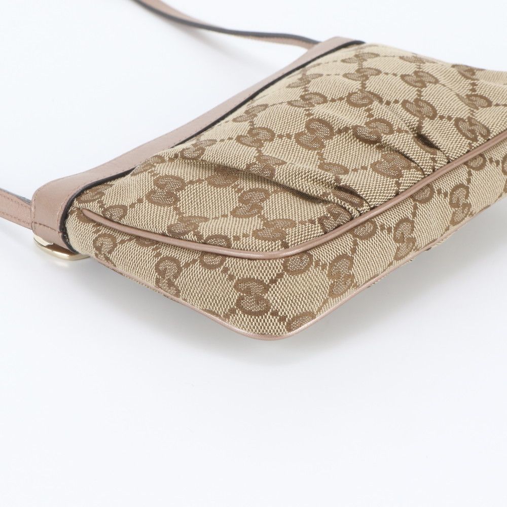 Gucci GG Canvas Lovely Heart Leather Shoulder Bag — view 5