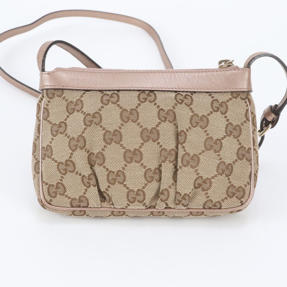 Gucci GG Canvas Lovely Heart Leather Shoulder Bag — view 3