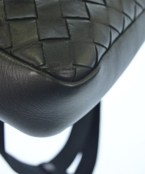 Bottega Veneta Intrecciato Shoulder Bag — view 7
