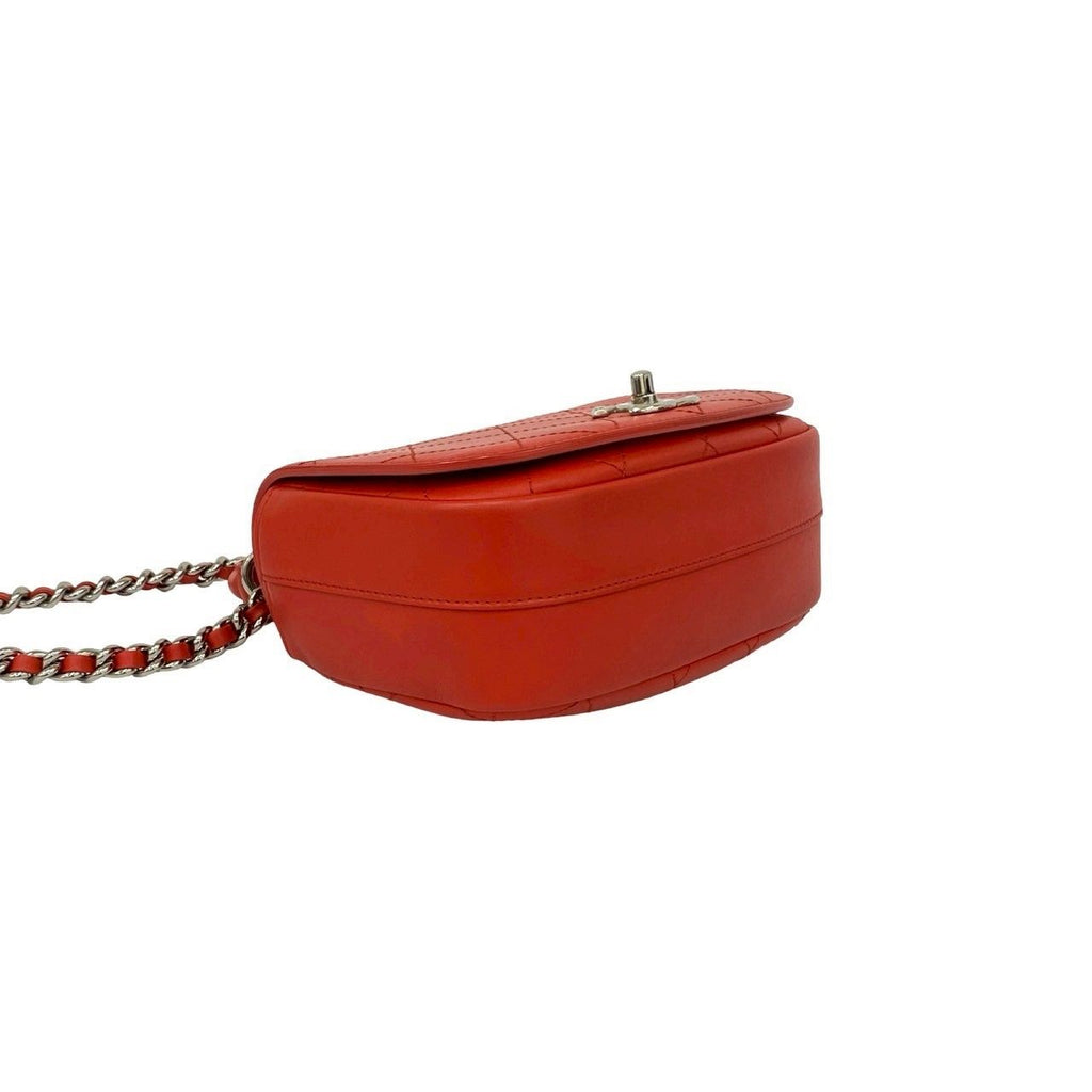 Chanel Quilted CC Logo Calf Leather 2-Way Shoulder Bag Red — view 7