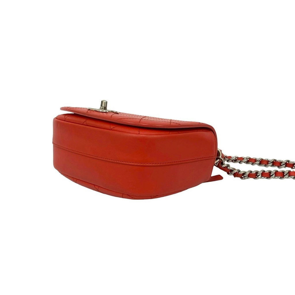 Chanel Quilted CC Logo Calf Leather 2-Way Shoulder Bag Red — view 8