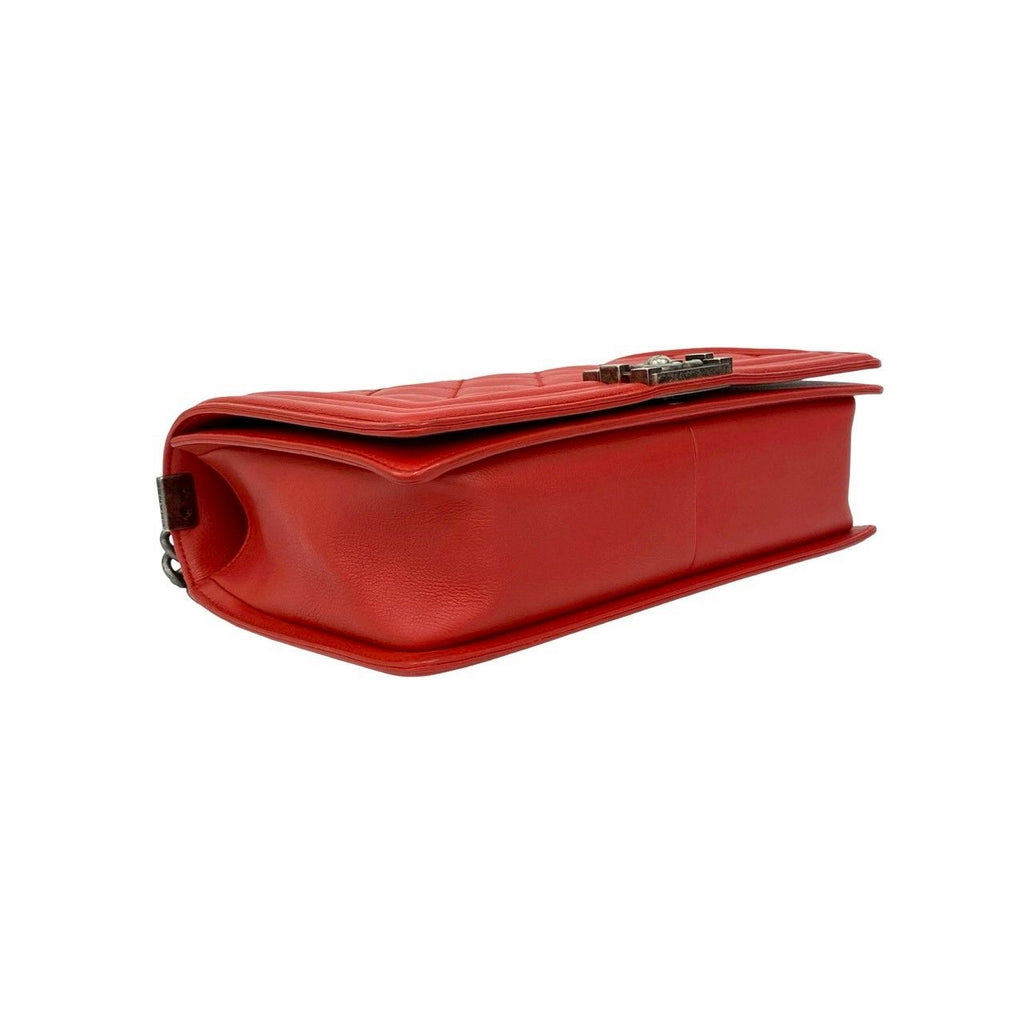 Chanel Boy CC Logo Leather Chain Shoulder Bag Red — view 7