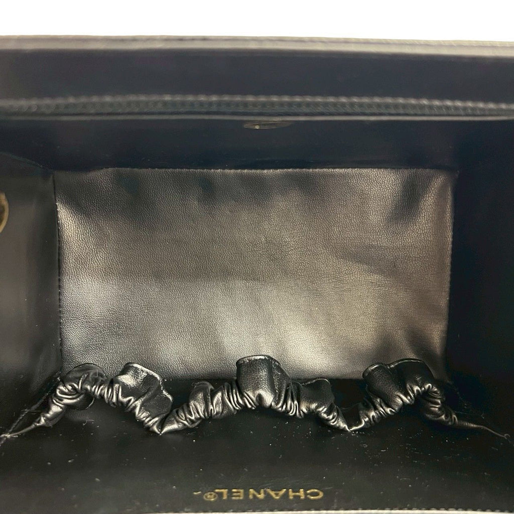 Chanel CC Logo Matte Caviar Leather 2-Way Shoulder Bag Black — view 8