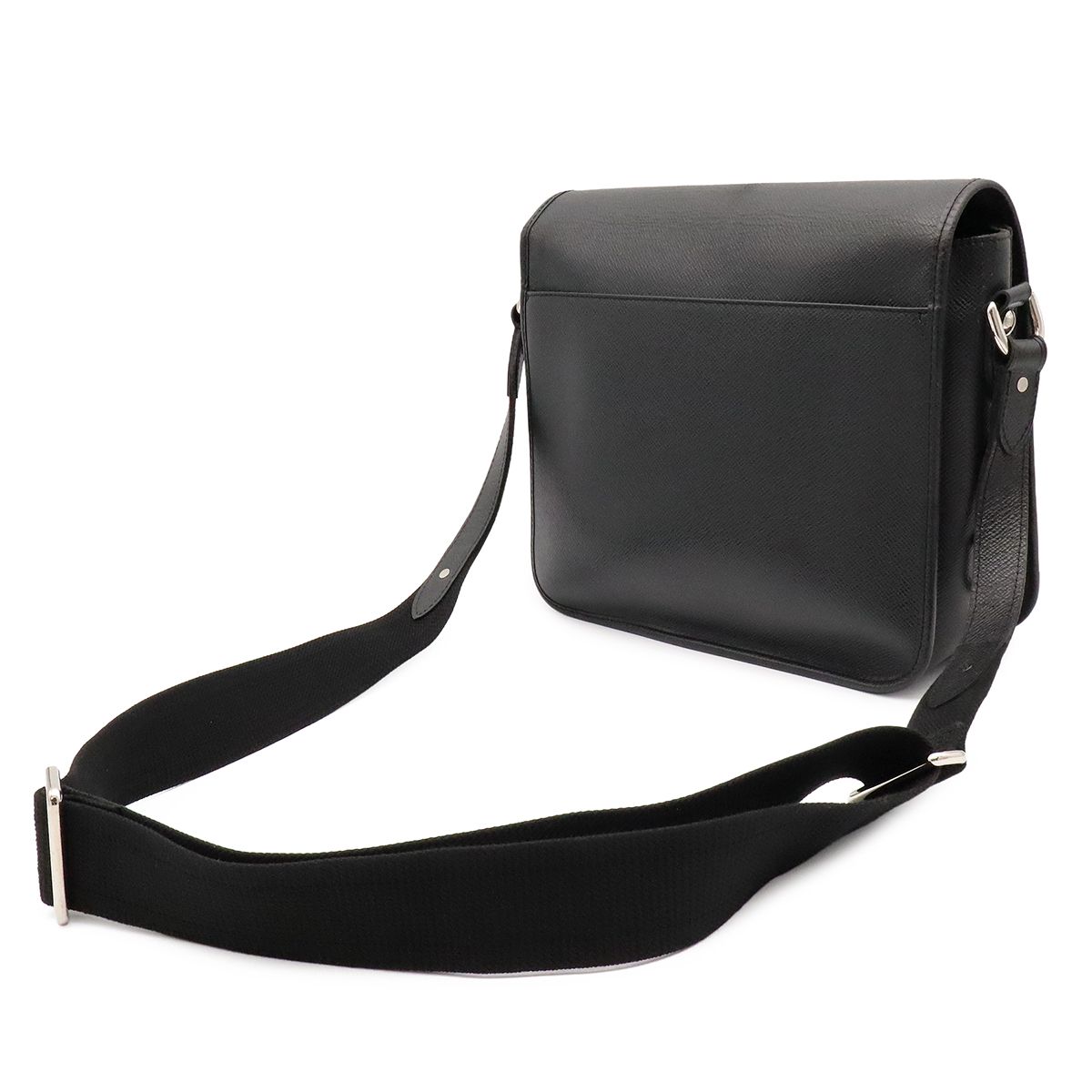 Louis Vuitton Taiga Andrey Shoulder Bag Crossbody Leather Ardoise Black — view 2