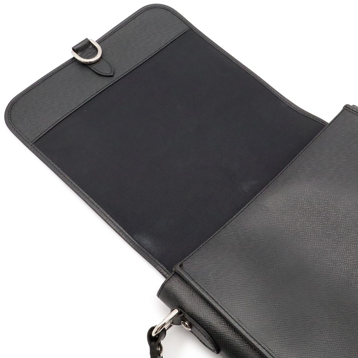 Louis Vuitton Taiga Andrey Shoulder Bag Crossbody Leather Ardoise Black — view 8