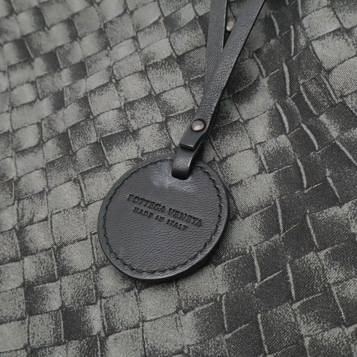 Bottega Veneta Intreccio Illusion Tote Shoulder Bag Nylon Leather Gray Charm — view 8