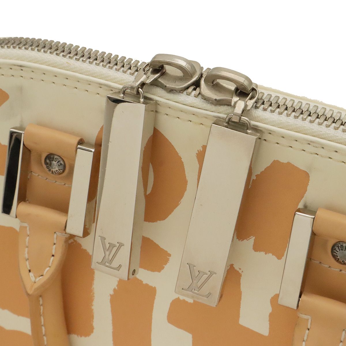 Louis Vuitton Graffiti Alma MM Handbag Leather Beige Ivory White Silver — view 6