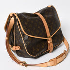 Louis Vuitton Saumur 35 Shoulder Bag Monogram Gold Vintage — view 3