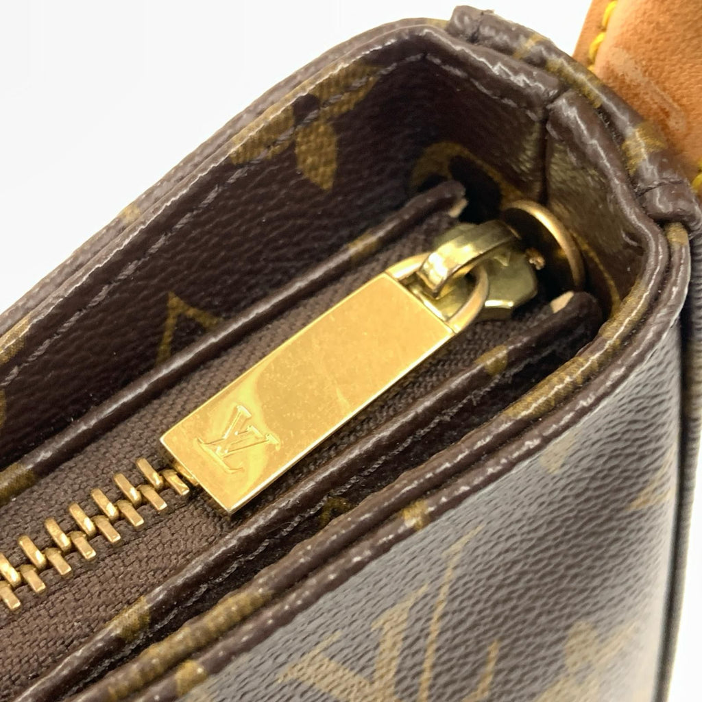 Louis Vuitton Monogram Looping MM Shoulder Bag Brown — view 3