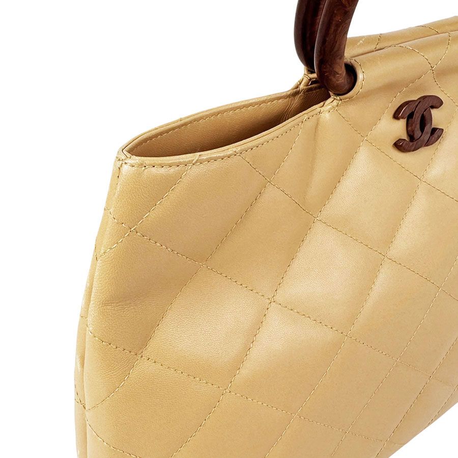 Chanel Handbag Beige — view 7
