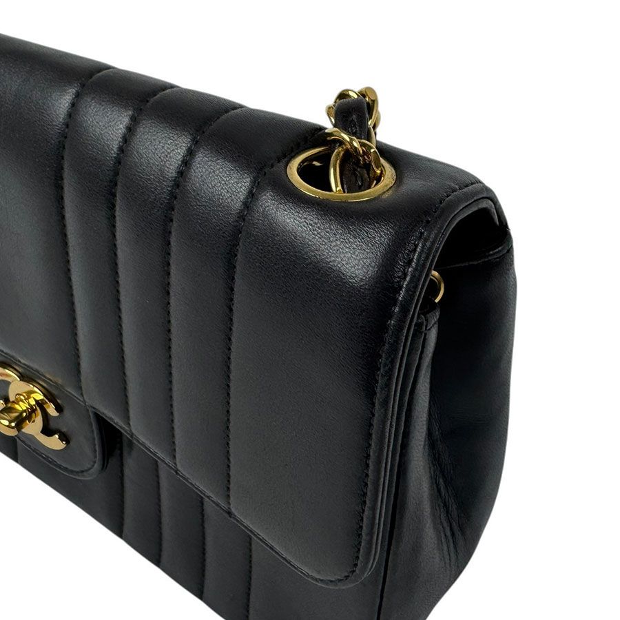 Chanel Shoulder Bag Black — view 6