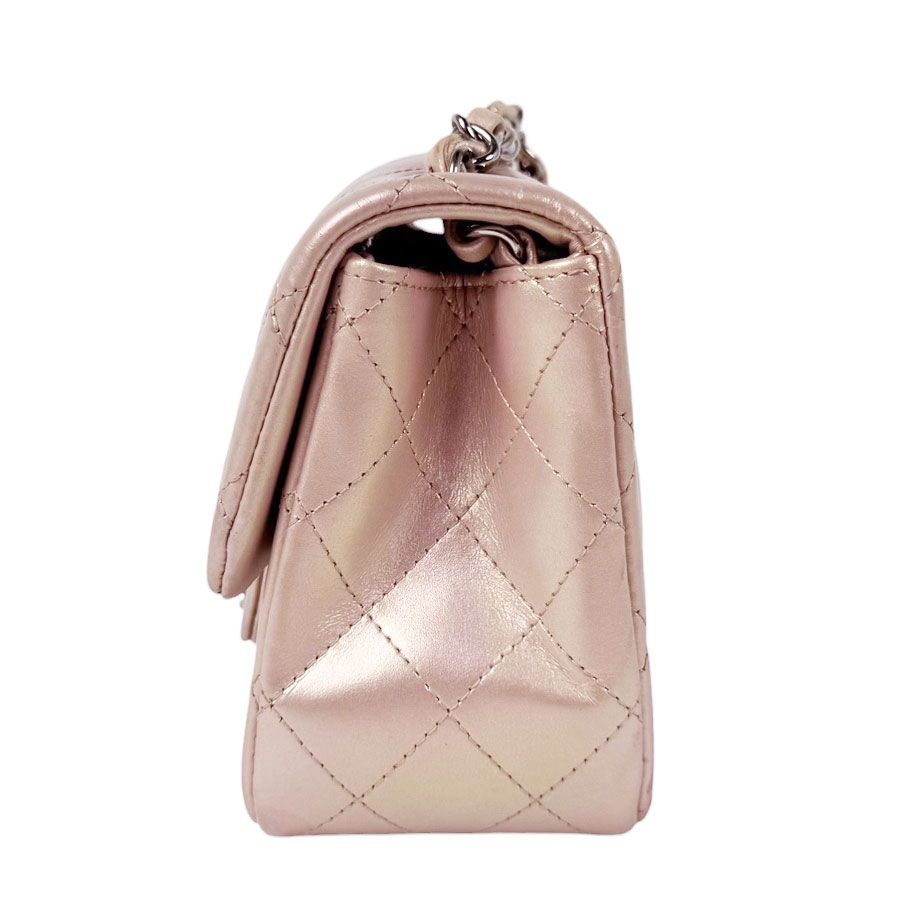 Chanel Shoulder Bag Pink — view 2