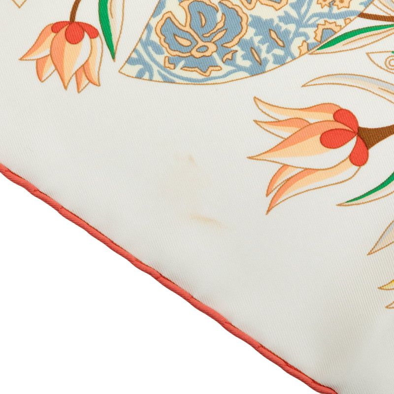 Hermes Carre 90 Flower Blooming Fabric Fleurs Et Papillons de Tissus Scarf — view 6