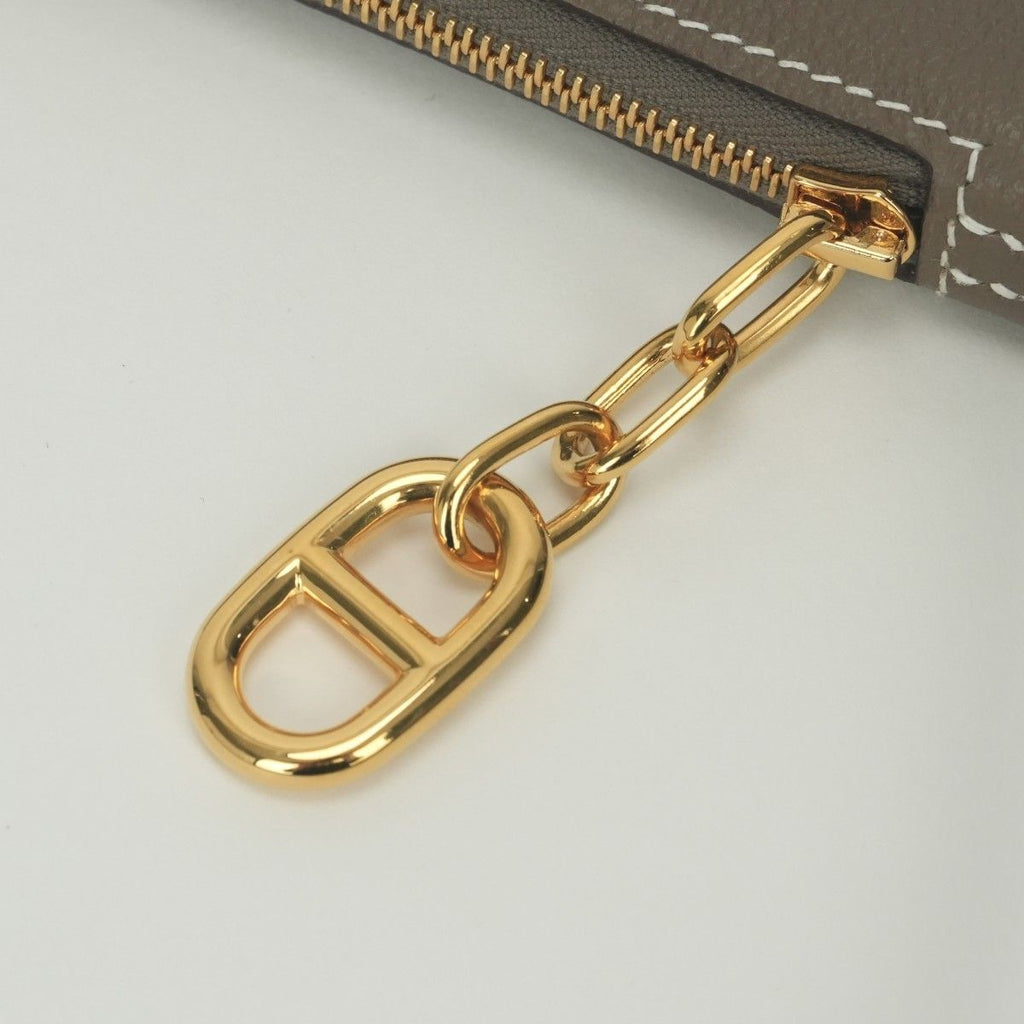 Hermes Zipengo to Go Shoulder Bag Evercolor Etoupe Gray Gold Pouch Clutch — view 7