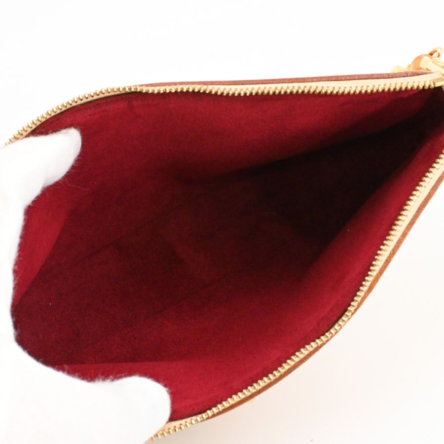 Louis Vuitton Shoulder Bag Pochette Accessoires — view 4