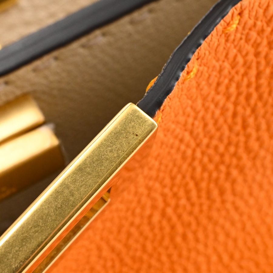 Fendi Shoulder Bag Peekaboo Iconic Essential — view 7