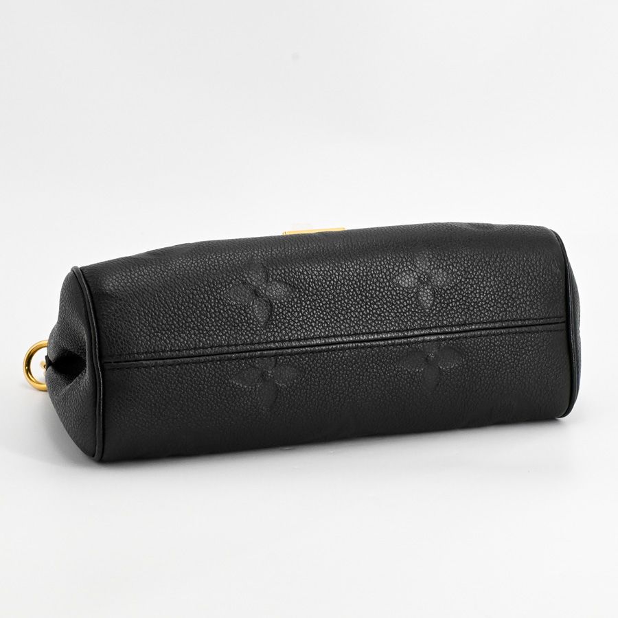 Louis Vuitton Shoulder Bag Favorite — view 5