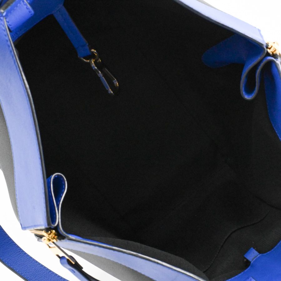 Loewe Handbag Hammock Small — view 4