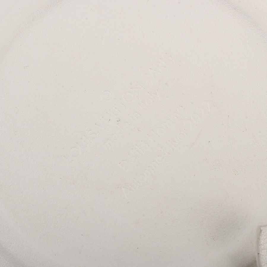 Louis Vuitton Handbag Paint — view 6