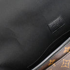 Louis Vuitton Shoulder Bag Magnetic Messenger — view 7