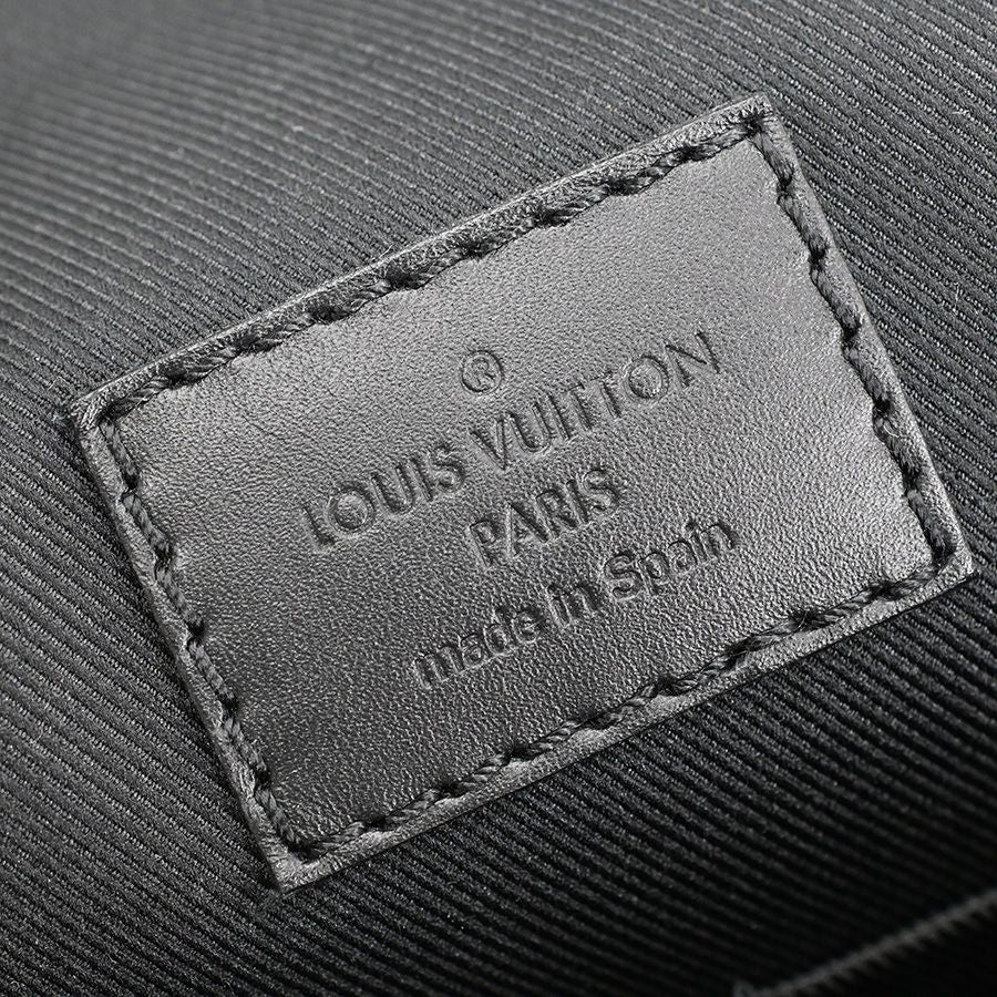 Louis Vuitton Shoulder Bag Magnetic Messenger — view 6
