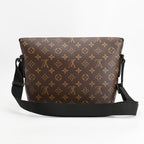 Louis Vuitton Shoulder Bag Magnetic Messenger — view 3