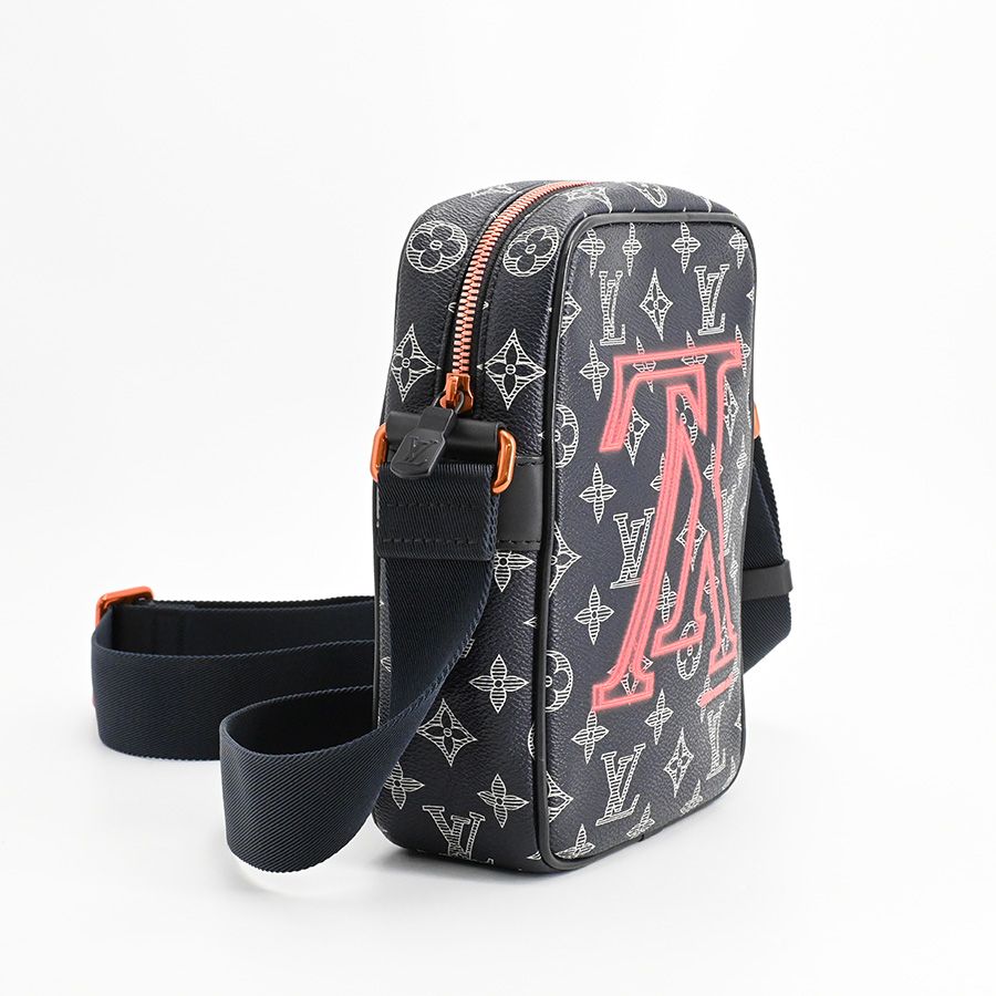 Louis Vuitton Shoulder Bag Danube PM — view 2