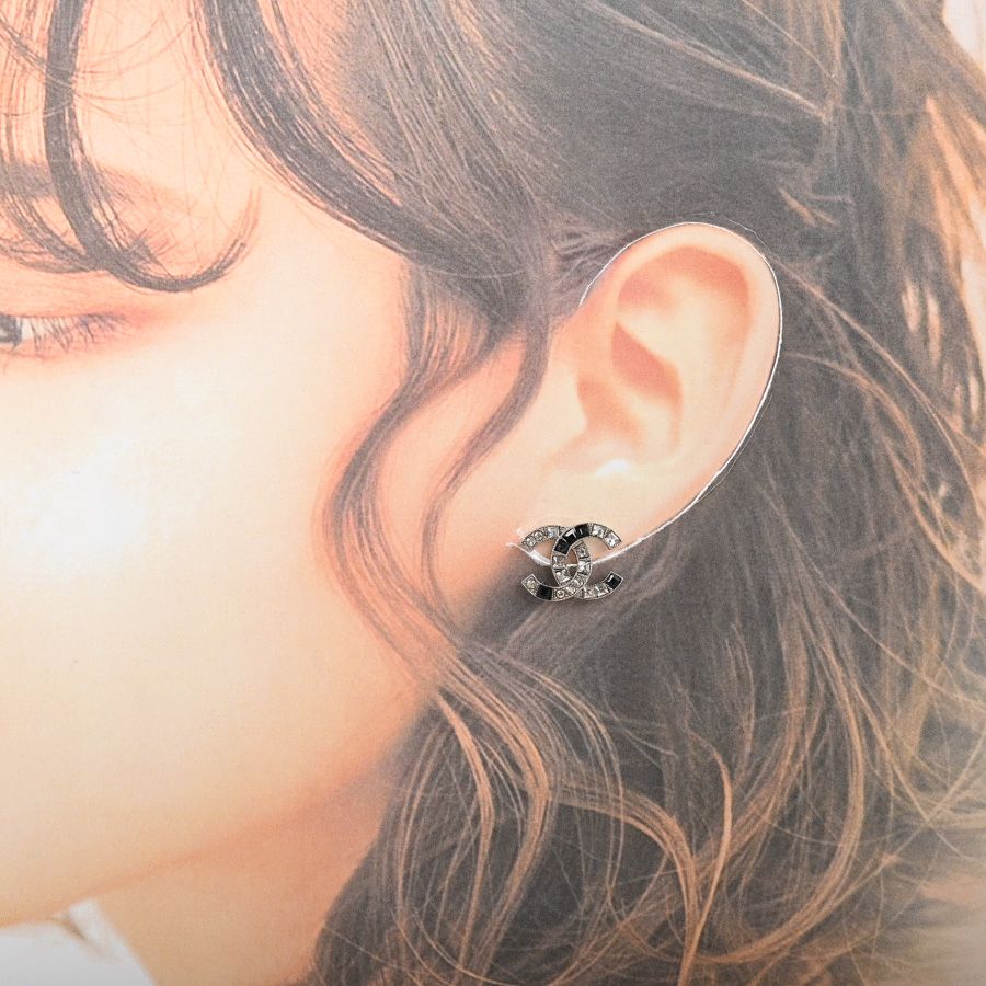 Chanel Earrings Silver — view 5