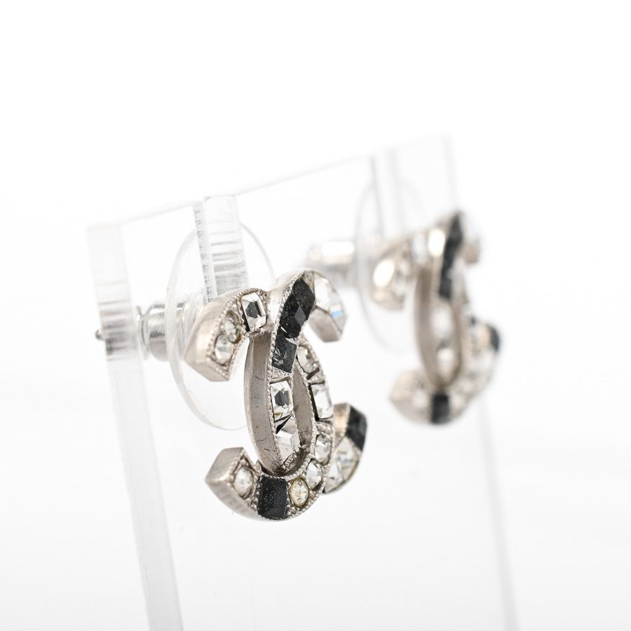 Chanel Earrings Silver — view 2