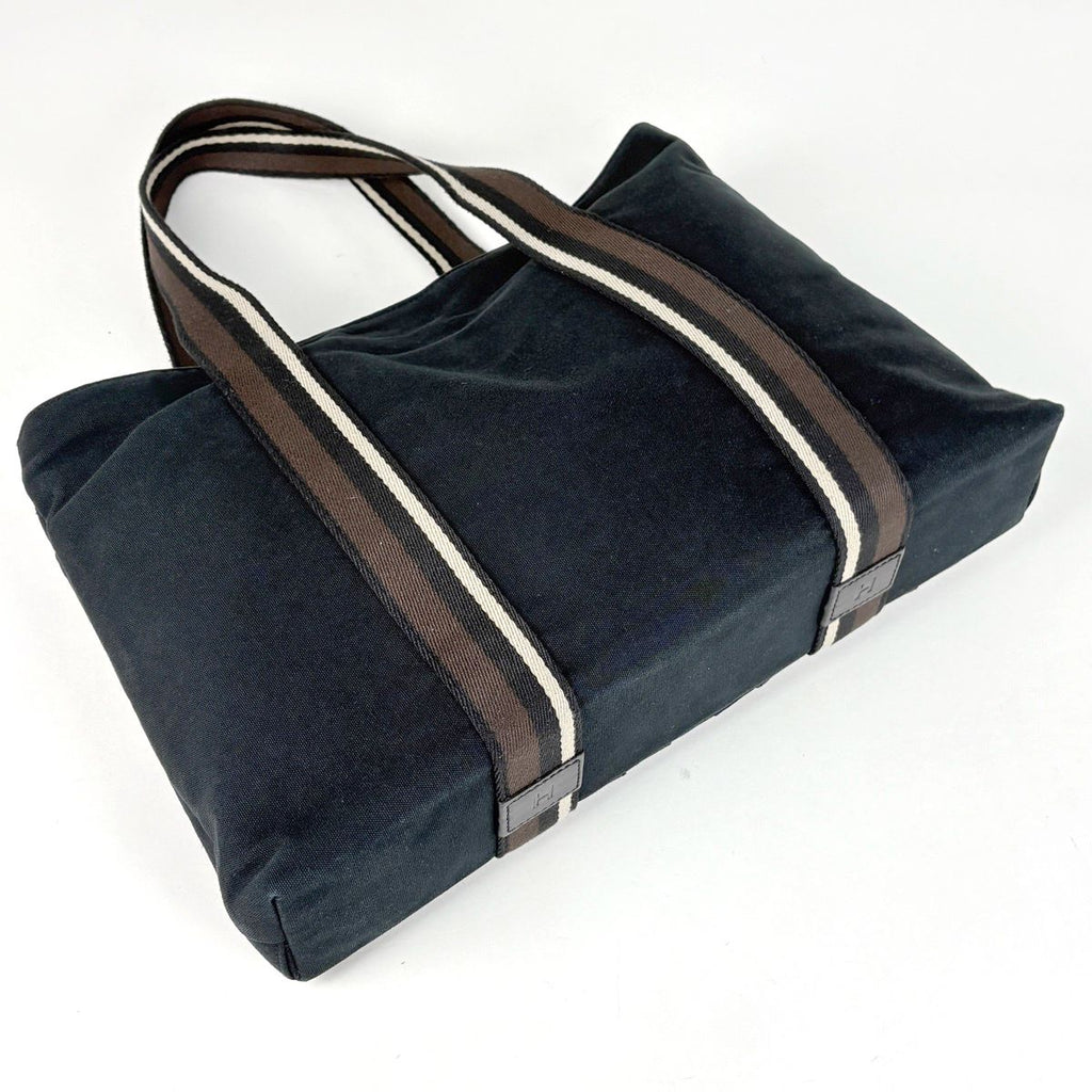 Hermes Troca Horizontal MM Tote Bag Canvas Black — view 2