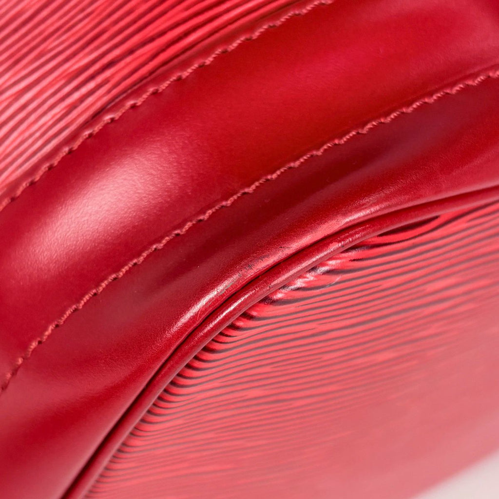 Louis Vuitton Noe Shoulder Bag Drawstring Epi Castilian Red — view 3