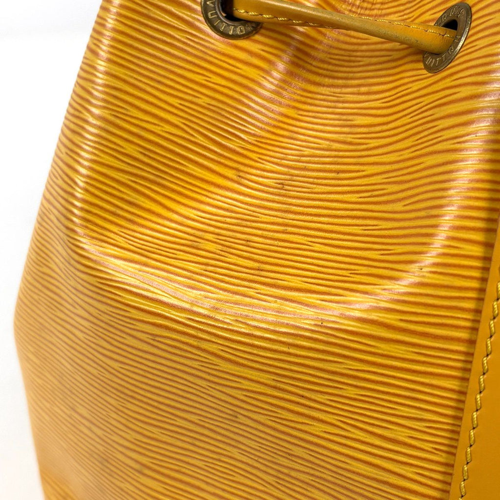 Louis Vuitton Shoulder Bag Drawstring Epi Tassili Yellow — view 4