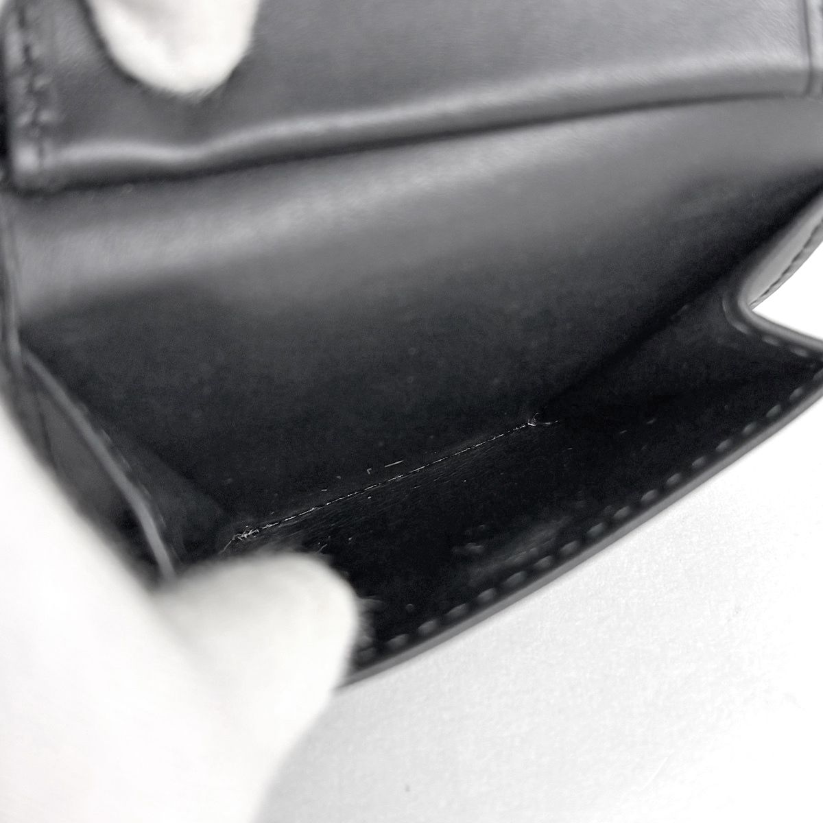 Bottega Veneta Intrecciato Bifold Wallet Leather Black — view 6