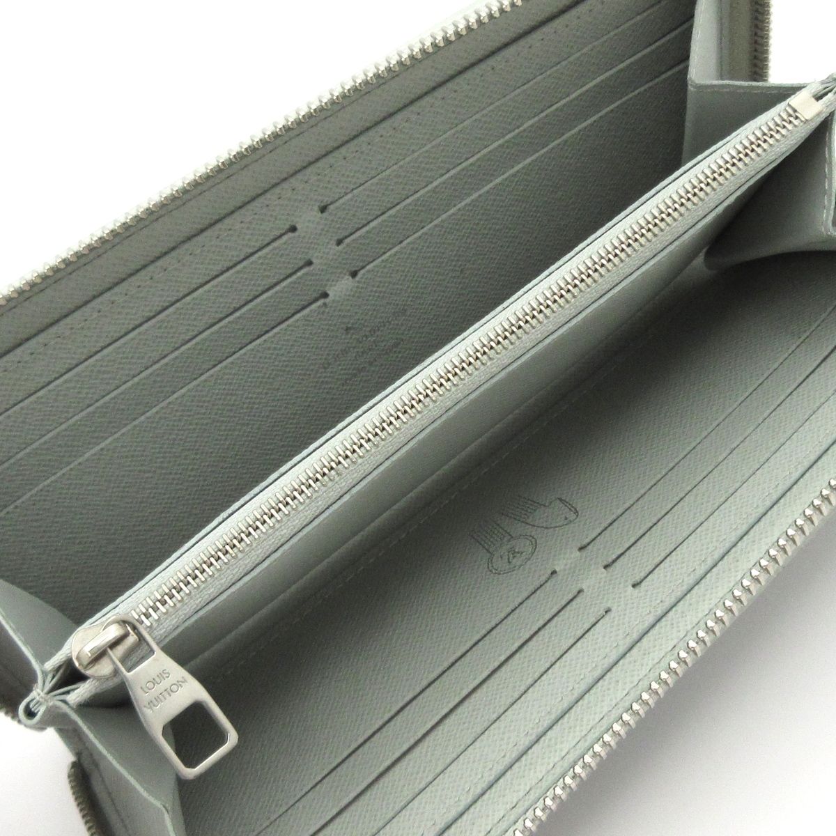 Louis Vuitton Wallet Zippy Horizontal Gradient Gray — view 3