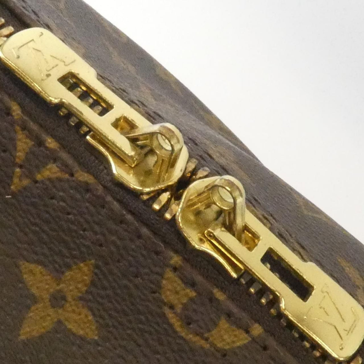 Louis Vuitton Vintage Monogram Keepall 50 Boston Bag — view 5