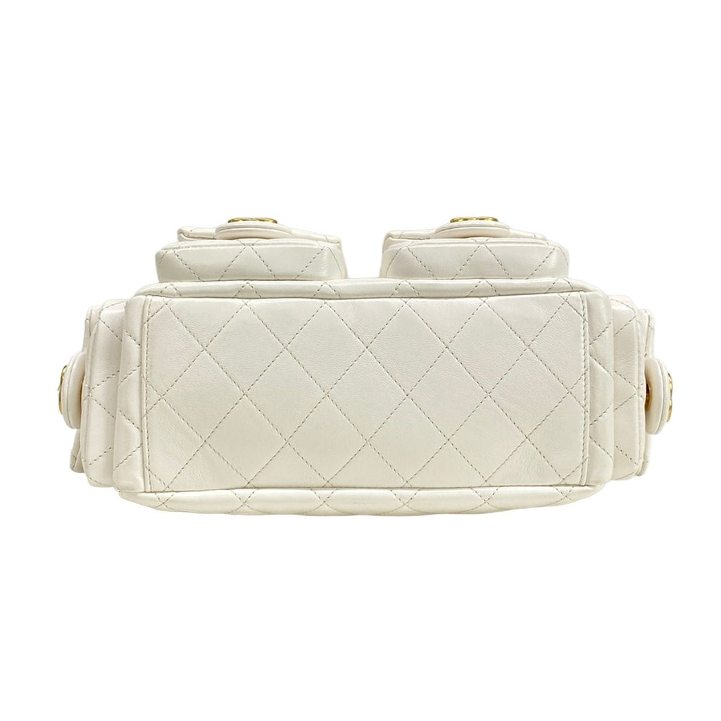 Chanel Shoulder Bag Quilted Hobo White Gold Chain Lambskin — view 5