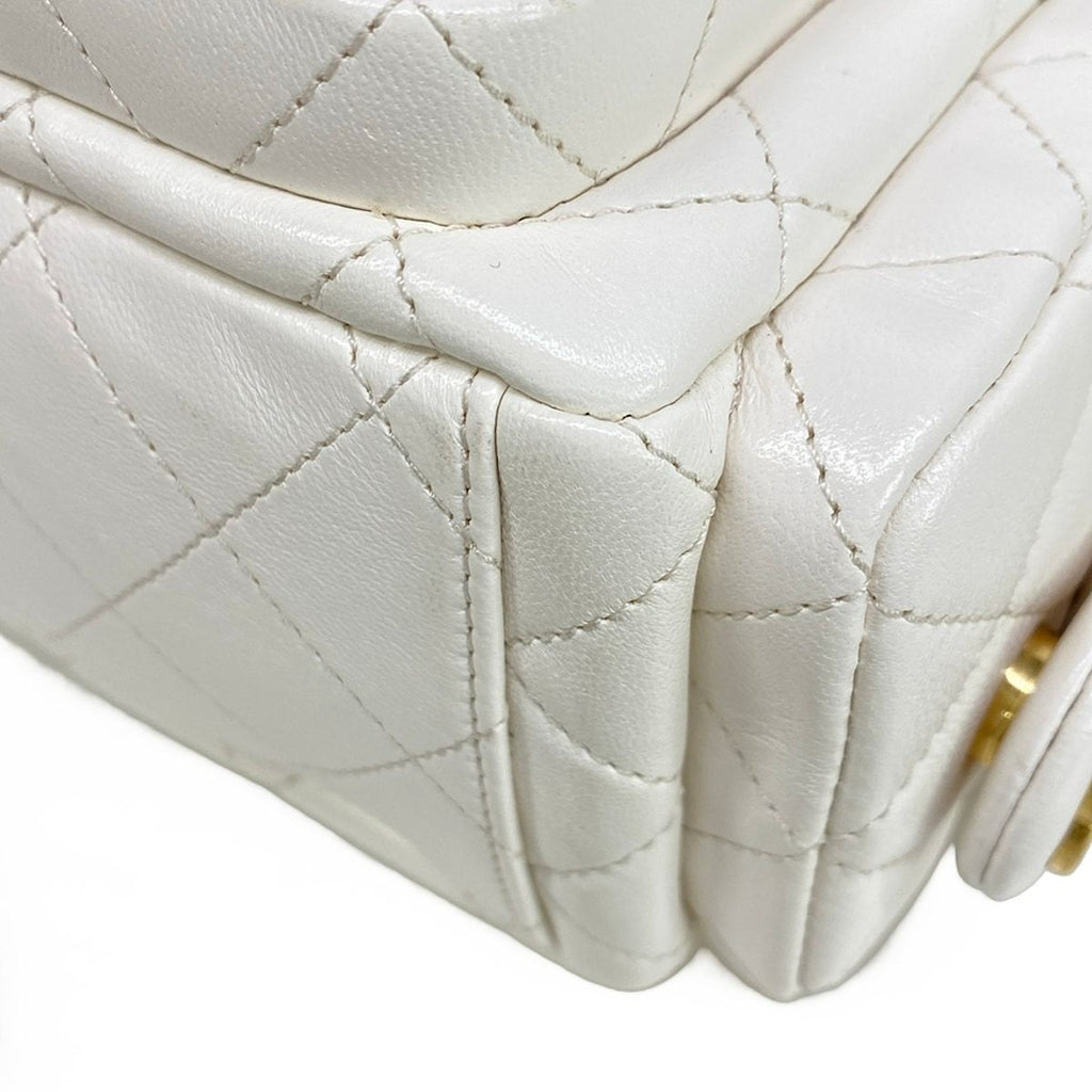 Chanel Shoulder Bag Quilted Hobo White Gold Chain Lambskin — view 7