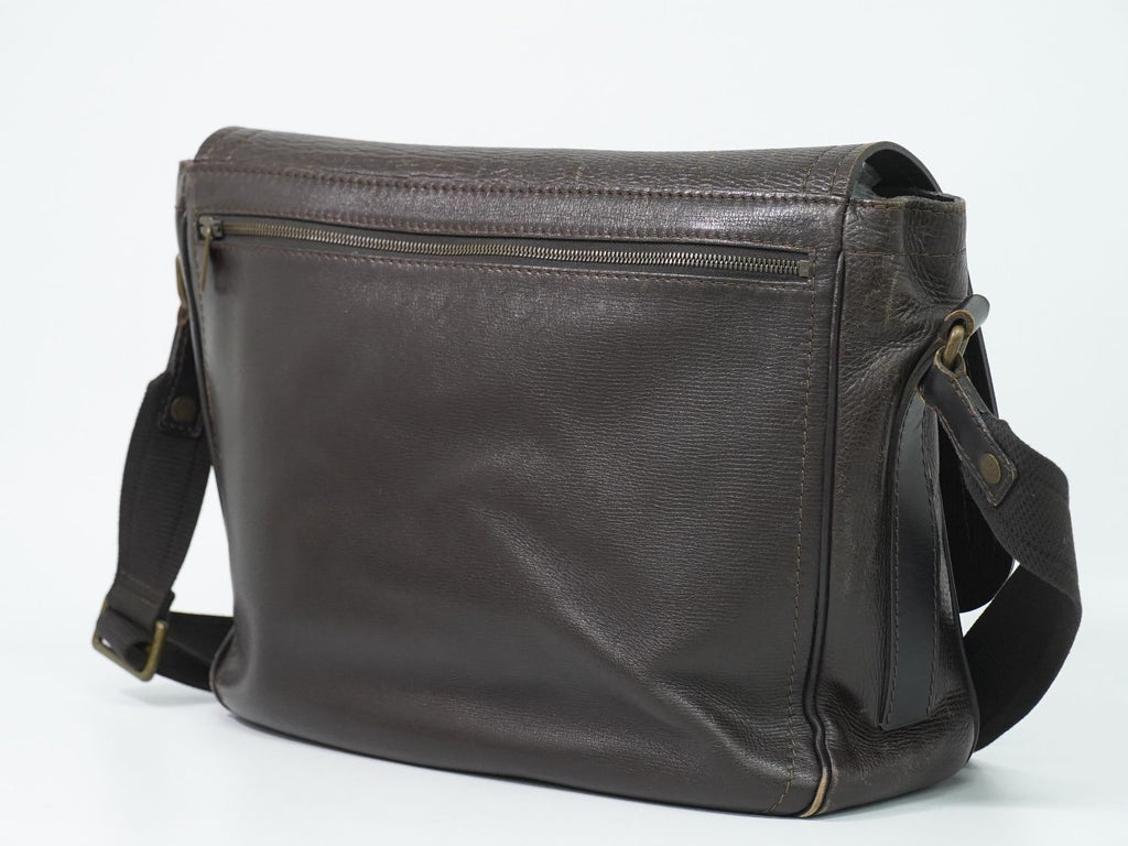 Louis Vuitton LV Omaha Utah Leather Shoulder Bag Cafe Dark Brown — view 2