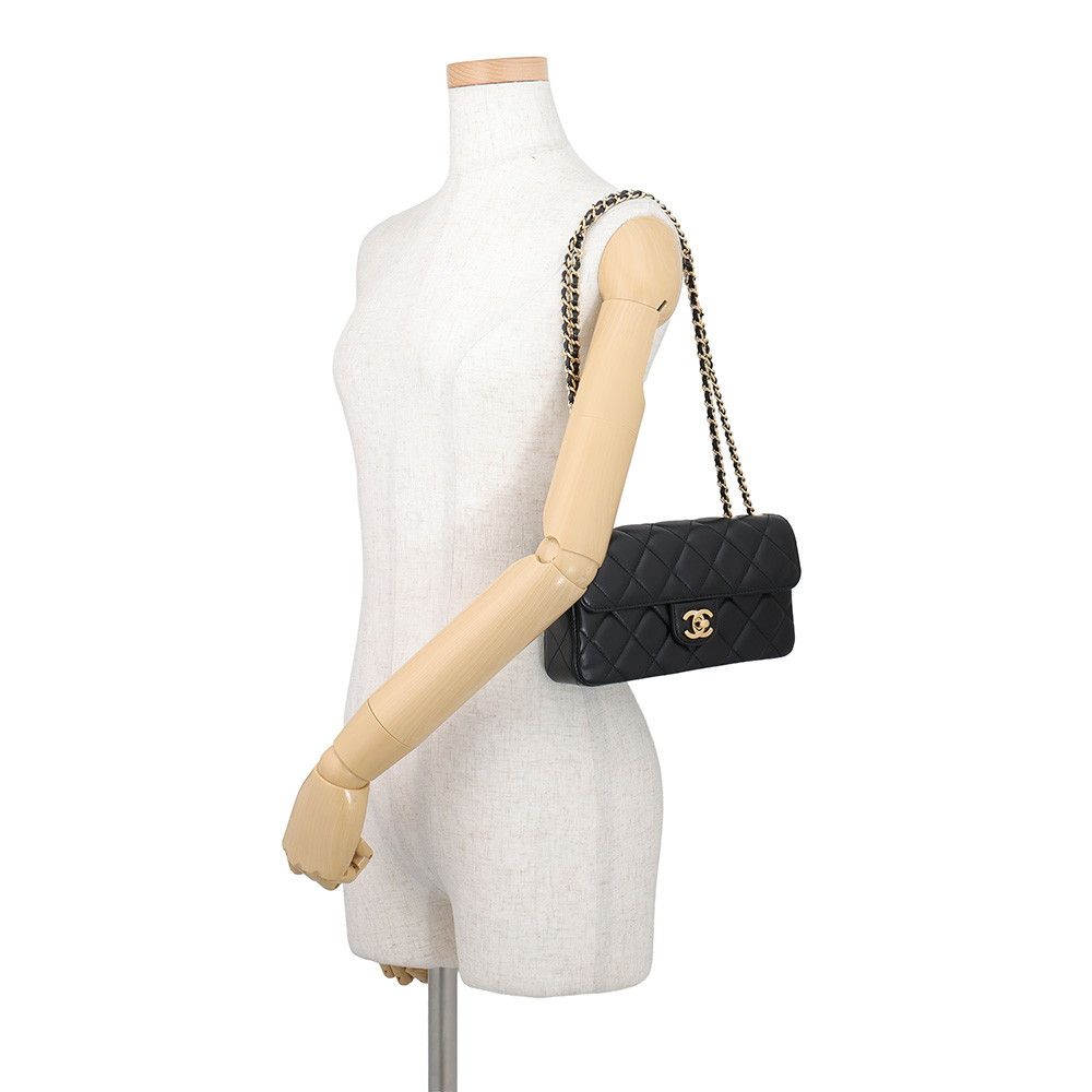 Chanel Chain Shoulder Bag Quilted CC Logo Lambskin 2-Way Black — view 4