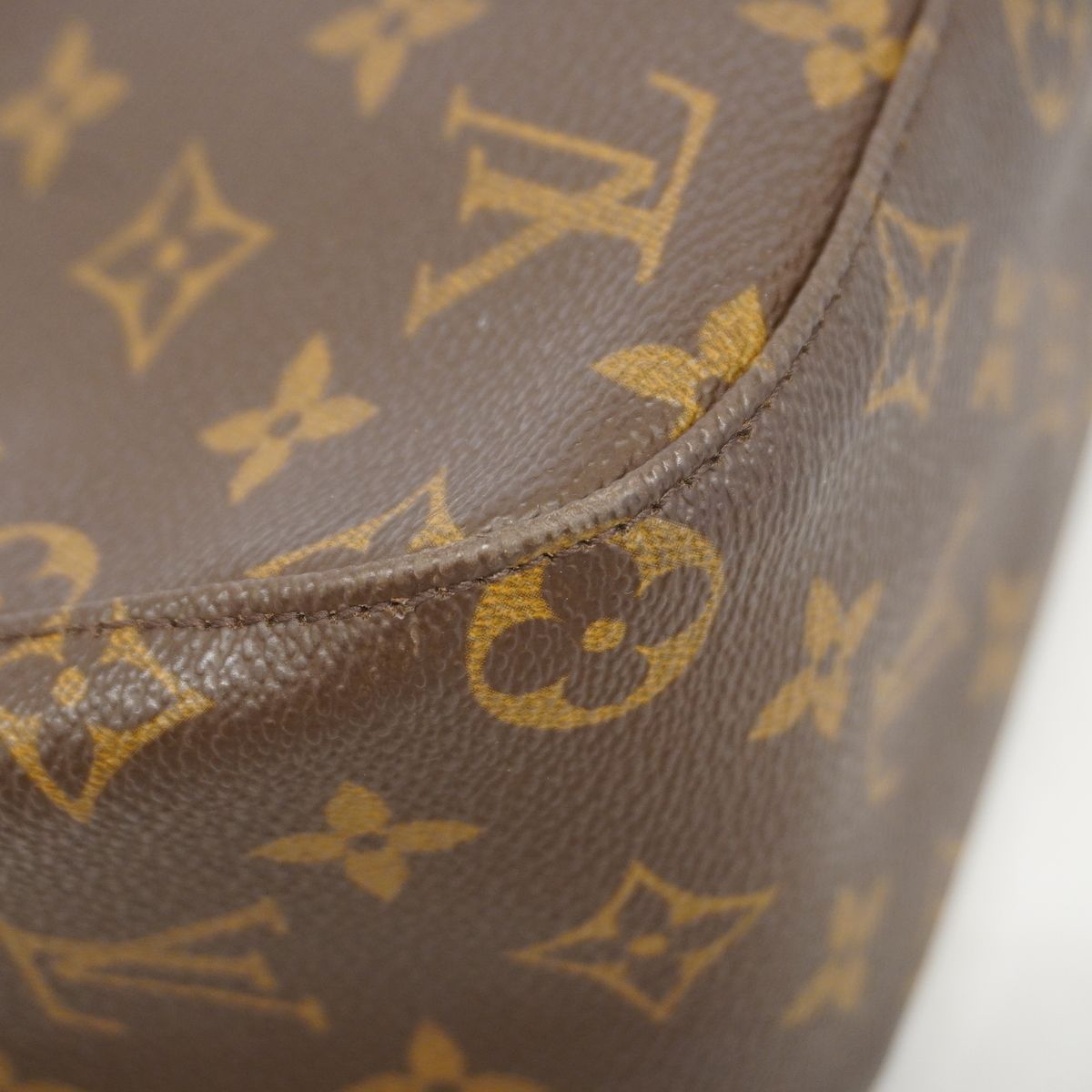 Louis Vuitton Shoulder Bag Monogram Looping MM Brown — view 6